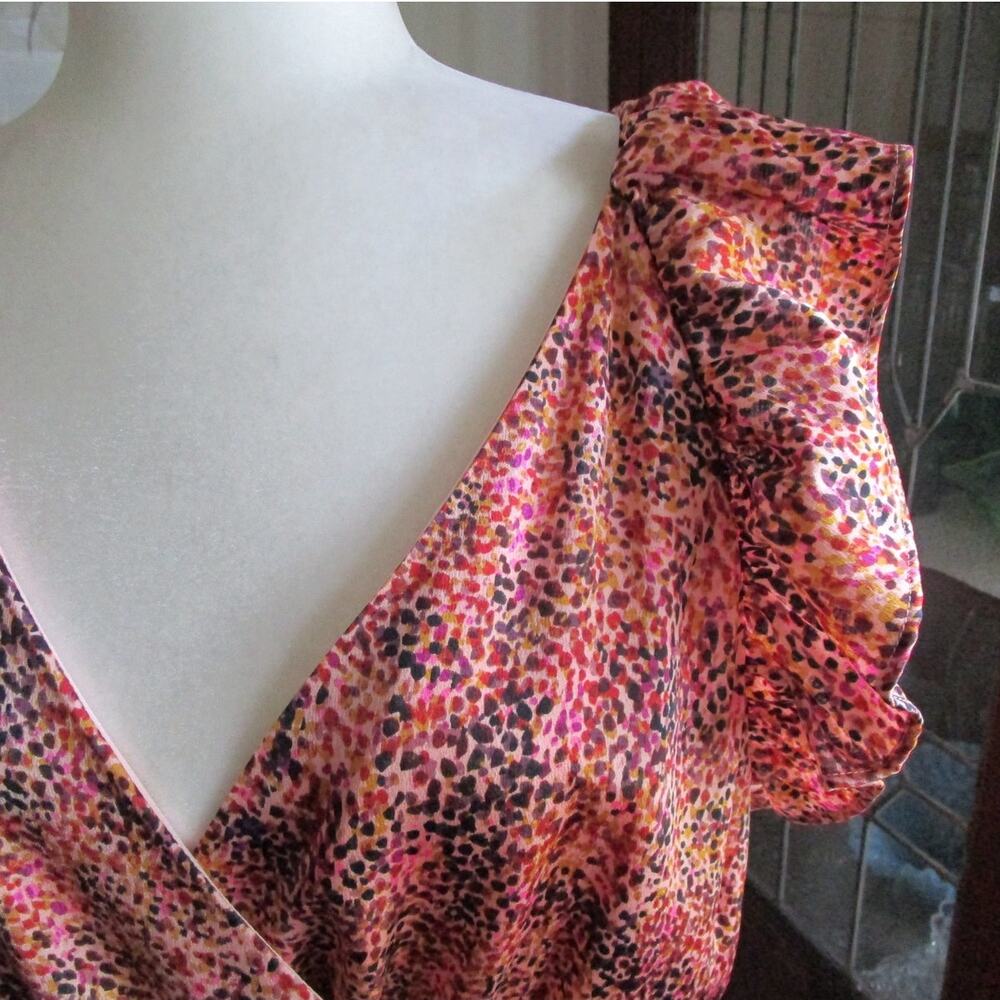 Express Pink Abstract Print Ruffle Faux Wrap Dress Size S/M - Picture 12 of 17